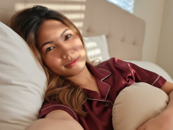 KimikoSnow webcam model stream image