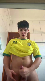 cazin06 webcam cam4 model stream image