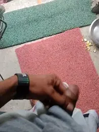 luck00y webcam model stream image