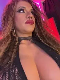 Bellaqueen_fetishs webcam stripchat model stream image