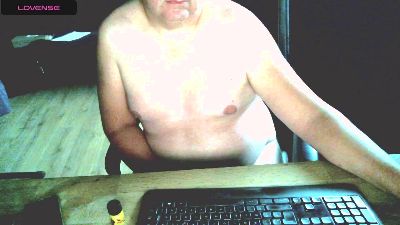 emjea webcam model stream image