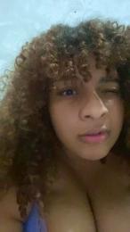 Nalui webcam model stream image