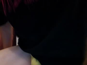 your_honeyy webcam chaturbate model stream image