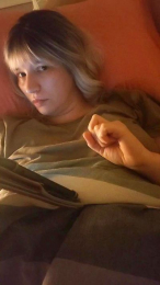 DevaBlu webcam model stream image