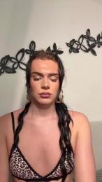 mak_19099 webcam model stream image