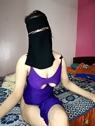 Meral1 webcam model stream image