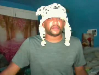 adoniswoody webcam model stream image