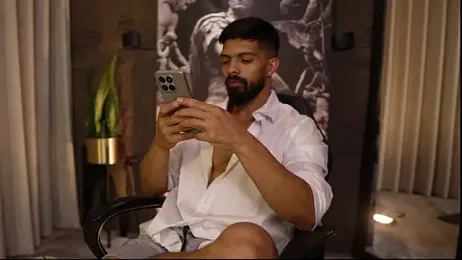 DannSaenz webcam model stream image