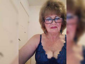 MoonGoddess webcam bongacams model stream image