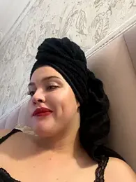 KikiWatson webcam model stream image