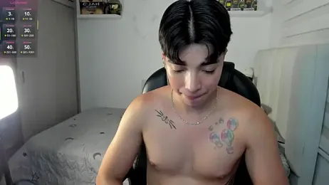 santy7v7 webcam model stream image