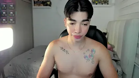 santy7v7 webcam model stream image