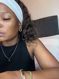 slimcateee webcam model stream image