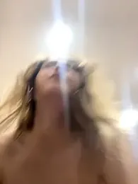 Bambi-Live webcam model stream image