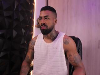 Ostin Daniels webcam model stream image