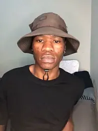 thandolezwe1 webcam stripchat model stream image