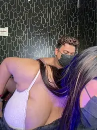 James_Jennifer_G webcam model stream image