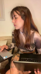 littlethy webcam model stream image