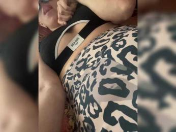 Sex-mia webcam bongacams model stream image