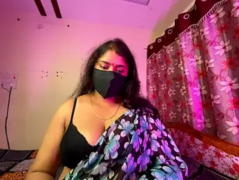 LouleyRanii webcam model stream image