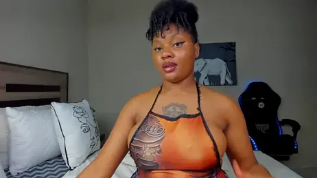 Renee-18 webcam model stream image