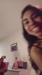 paula2222 webcam model stream image