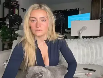 meggsworld webcam model stream image