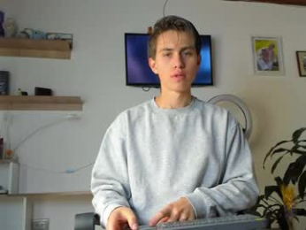 manucute_23_ webcam model stream image