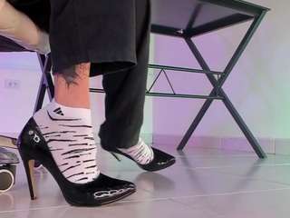 archiecolliins webcam model stream image