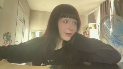 RegeniaWicka webcam model stream image