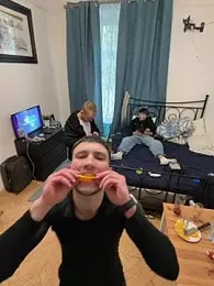 original_guys webcam model stream image