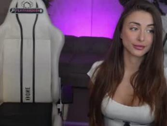 bright_diamonds_054 webcam model stream image