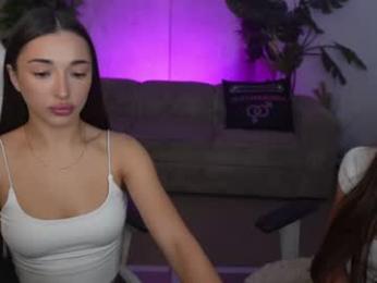 bright_diamonds_054 webcam model stream image