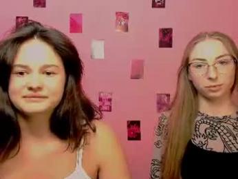alicia_velvet_ webcam model stream image