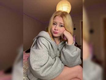 Nikammmm webcam model stream image