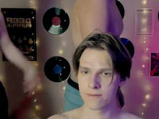 theo-drift webcam model stream image