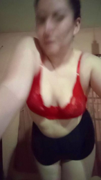 lunara_hot webcam model stream image