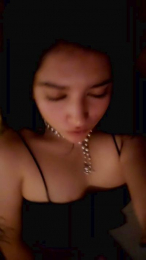 KreepyH0e_ webcam model stream image