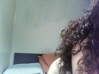 EmilyCCm webcam model stream image