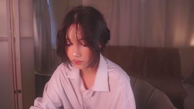 DevonaGitt webcam model stream image