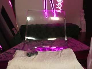 katyerave webcam model stream image