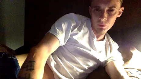 Ilovepussy1911 webcam model stream image