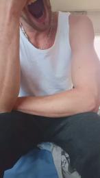 Moorenitoo32 webcam cam4 model stream image