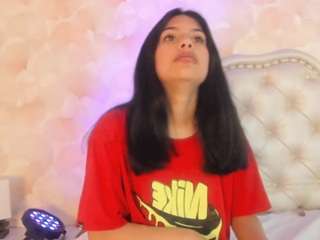 madhiison webcam model stream image