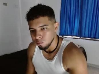 alucard_smith_ webcam model stream image