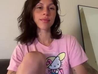_harlow_ webcam model stream image