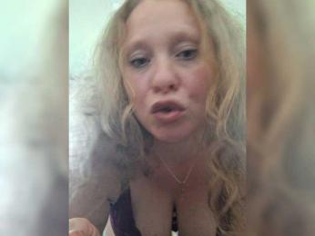 Anna030a webcam model stream image