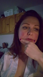 MikeAnna webcam model stream image