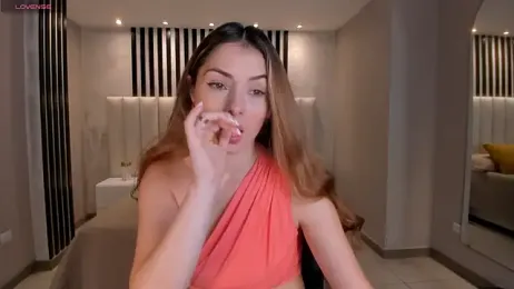 StacyWoods webcam model stream image