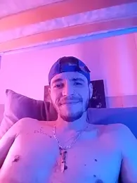 dritytan webcam model stream image